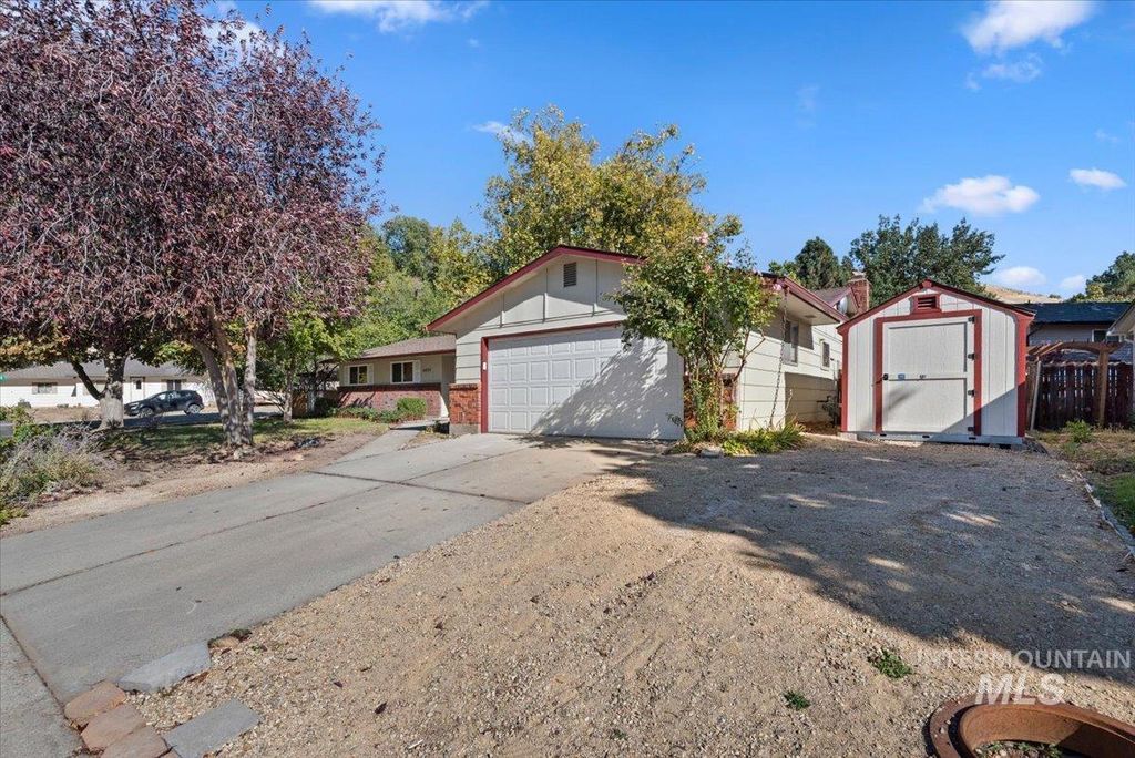 4600 N Greer, Boise, ID 83703 photo 4