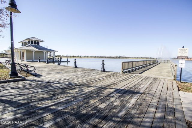 805 Broyles Street 401, Youngsville, LA 70592