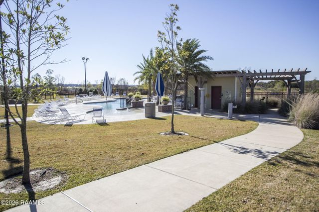 805 Broyles Street 401, Youngsville, LA 70592