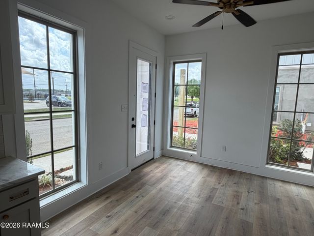 805 Broyles Street 401, Youngsville, LA 70592