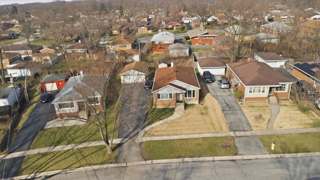 17218 HILLSIDE Avenue, Hazel Crest, IL 60429