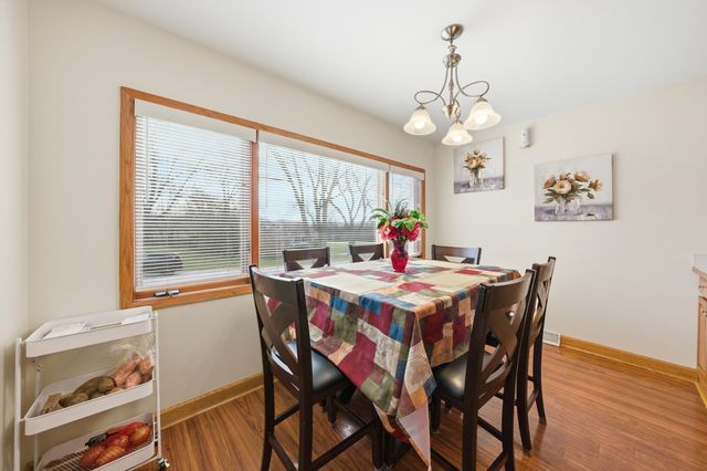 17218 HILLSIDE Avenue, Hazel Crest, IL 60429