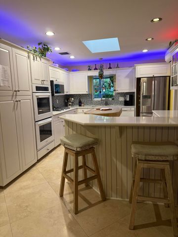 716 Middle River Drive, Fort Lauderdale, FL 33304