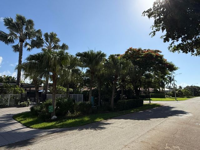 716 Middle River Drive, Fort Lauderdale, FL 33304