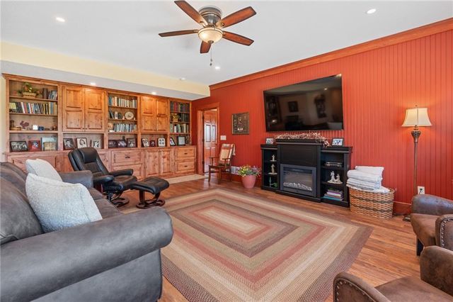 22681 State Hwy 13 Highway, Gallatin, MO 64640