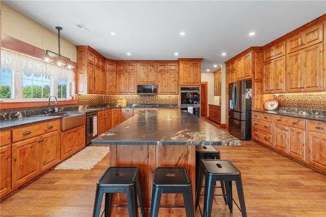 22681 State Hwy 13 Highway, Gallatin, MO 64640