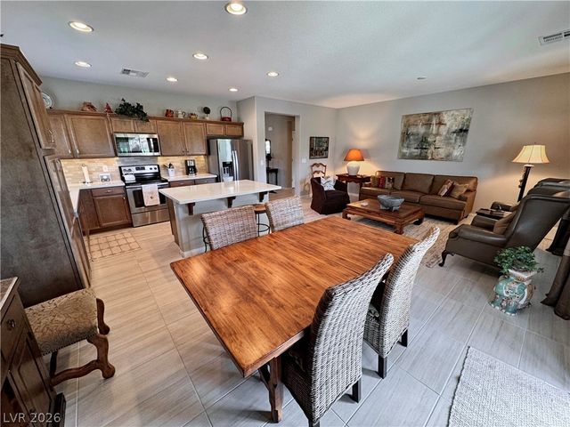 5245 East La Campana Drive, Pahrump, NV 89061