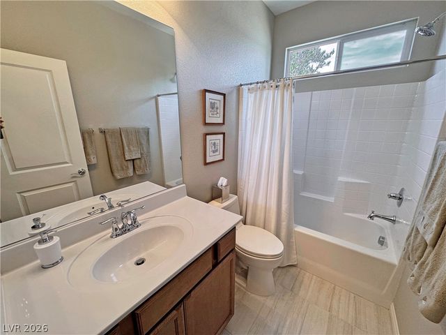 5245 East La Campana Drive, Pahrump, NV 89061