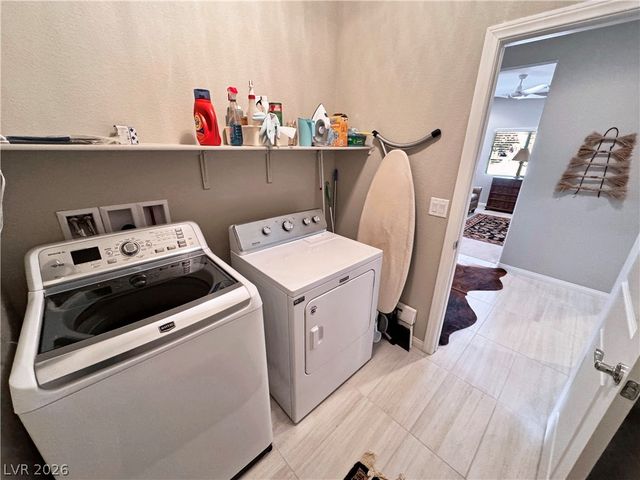 5245 East La Campana Drive, Pahrump, NV 89061