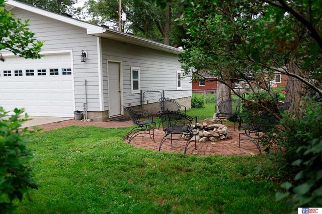 1436 Cheyenne Street, Lincoln, NE 68502