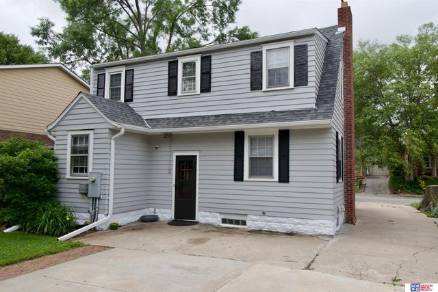 1436 Cheyenne Street, Lincoln, NE 68502