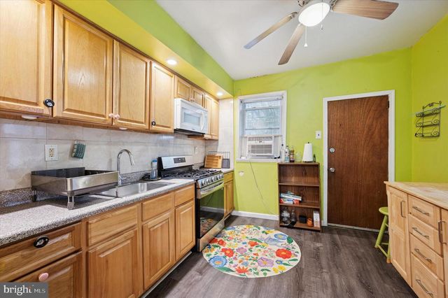 803 S VOGDES ST, Philadelphia, PA 19143