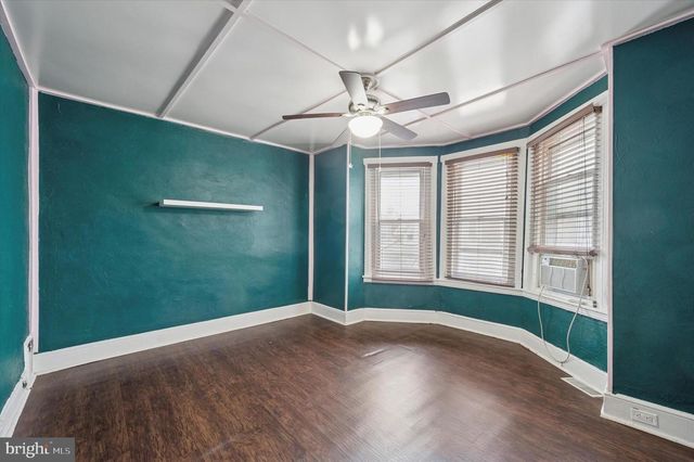 803 S VOGDES ST, Philadelphia, PA 19143