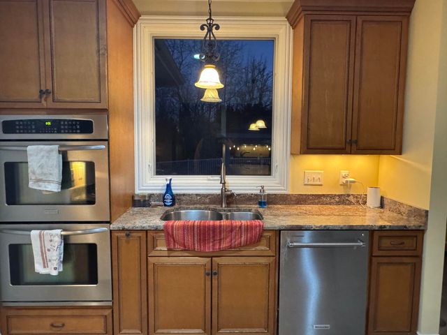 7258 Beverly Drive, South Haven, MI 49090