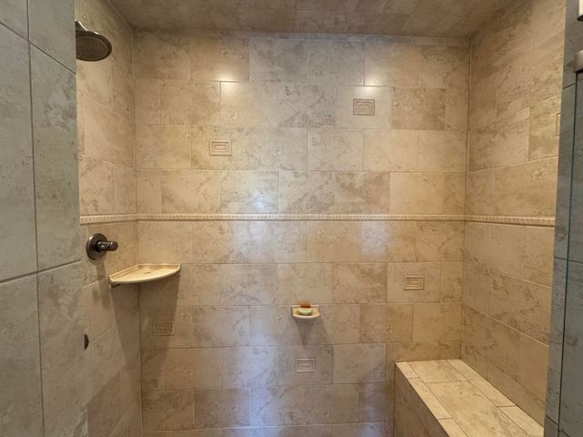 7258 Beverly Drive, South Haven, MI 49090