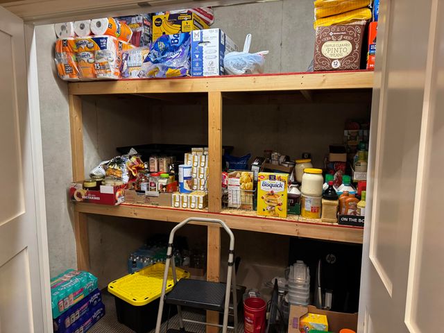 7258 Beverly Drive, South Haven, MI 49090