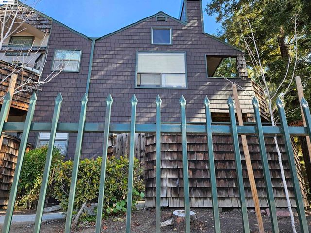 47151 47151 Morse Terrace 103, Fremont, CA 94539