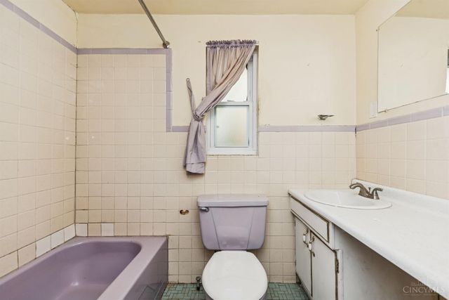 1408 Dale Rd, Pierce Twp, OH 45102