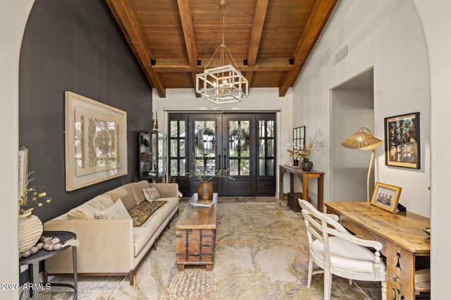 10757 E YEARLING Drive, Scottsdale, AZ 85255