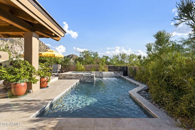 10757 E YEARLING Drive, Scottsdale, AZ 85255