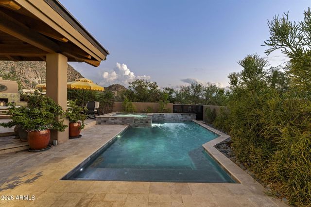 10757 E YEARLING Drive, Scottsdale, AZ 85255