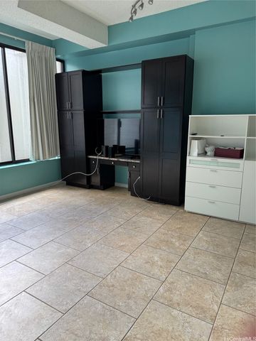 1088 Bishop Street 203, Honolulu, HI 96813