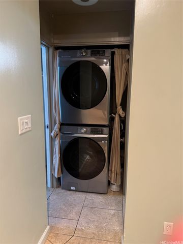 1088 Bishop Street 203, Honolulu, HI 96813