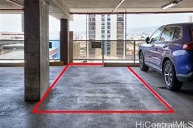 1088 Bishop Street 203, Honolulu, HI 96813