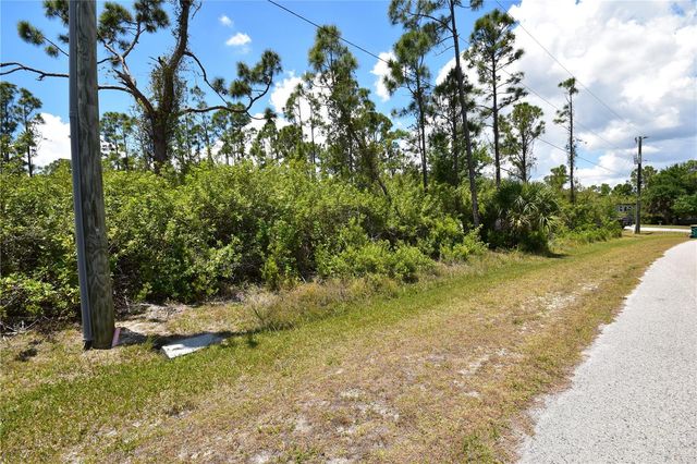 8337 HEBRON ROAD, Port Charlotte, FL 33981