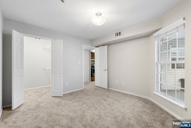 690 Rt 23 1349, Wayne, NJ 07470