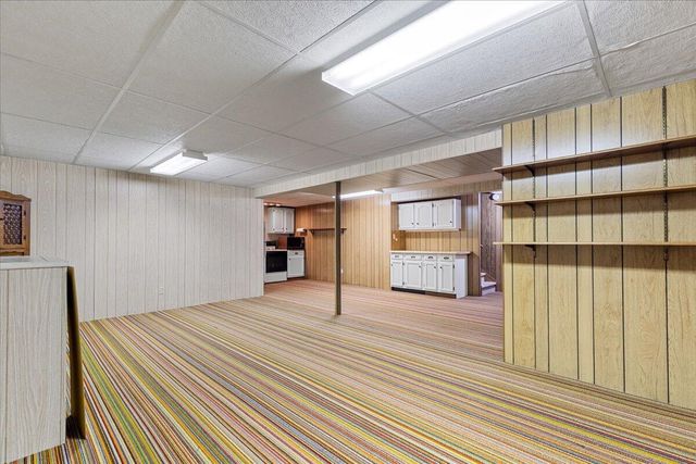 701 Tamarack DRIVE E, West Bend, WI 53095