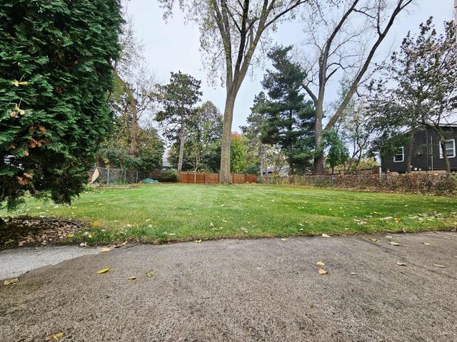 2536 131st Avenue NW, Coon Rapids, MN 55448