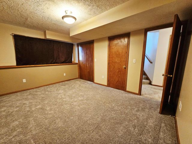 2536 131st Avenue NW, Coon Rapids, MN 55448