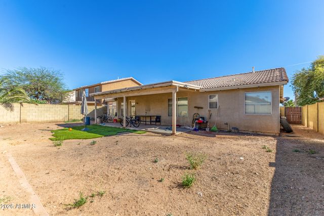 8922 W MONTE VISTA Road, Phoenix, AZ 85037
