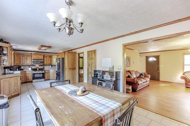 95 Cannon Hill Road, Perryville, AR 72126