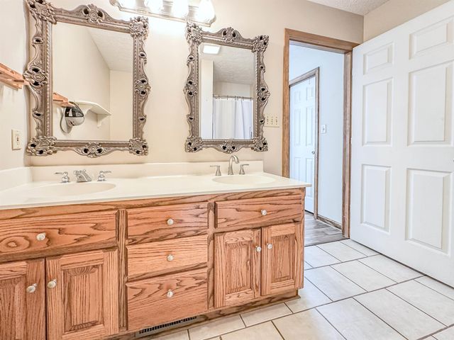 95 Cannon Hill Road, Perryville, AR 72126