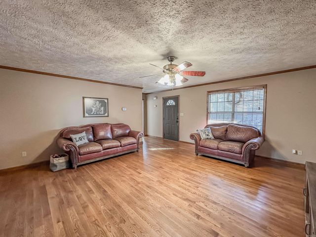 95 Cannon Hill Road, Perryville, AR 72126