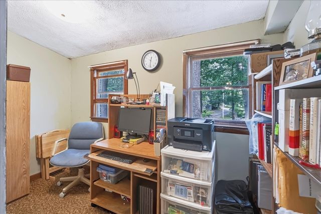 65 Neponset Heights Ave, Foxboro, MA 02035