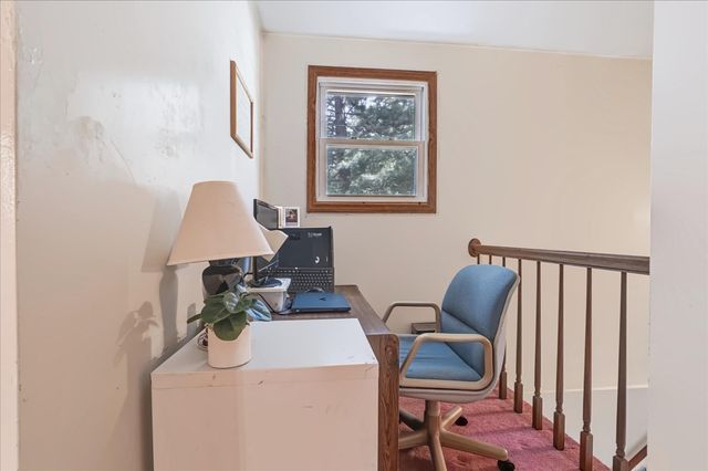 65 Neponset Heights Ave, Foxboro, MA 02035