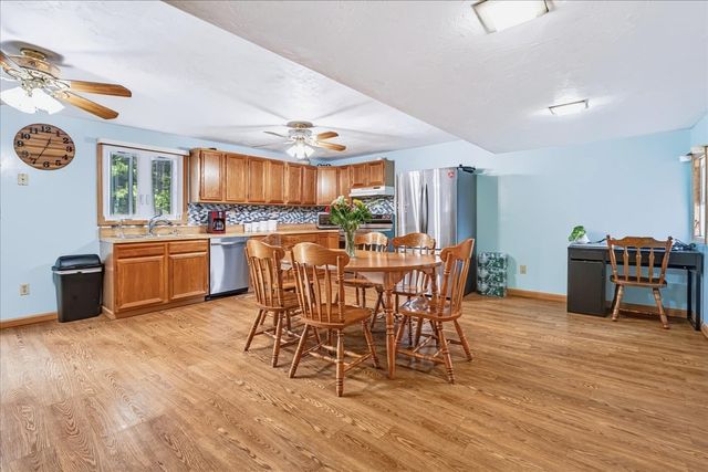 65 Neponset Heights Ave, Foxboro, MA 02035