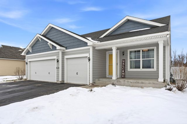 18064 Gleaming Court, Lakeville, MN 55044