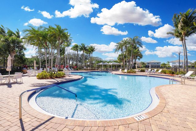 2705 Pienza Circle, Royal Palm Beach, FL 33411