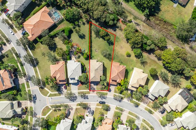 2705 Pienza Circle, Royal Palm Beach, FL 33411