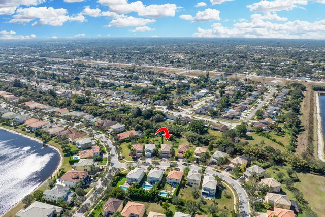 2705 Pienza Circle, Royal Palm Beach, FL 33411
