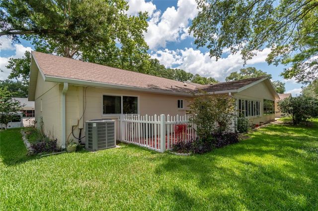 8876 SW 95TH LANE E, Ocala, FL 34481