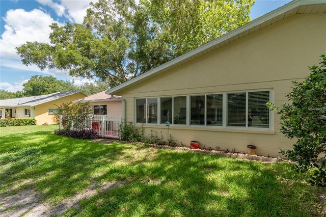 8876 SW 95TH LANE E, Ocala, FL 34481