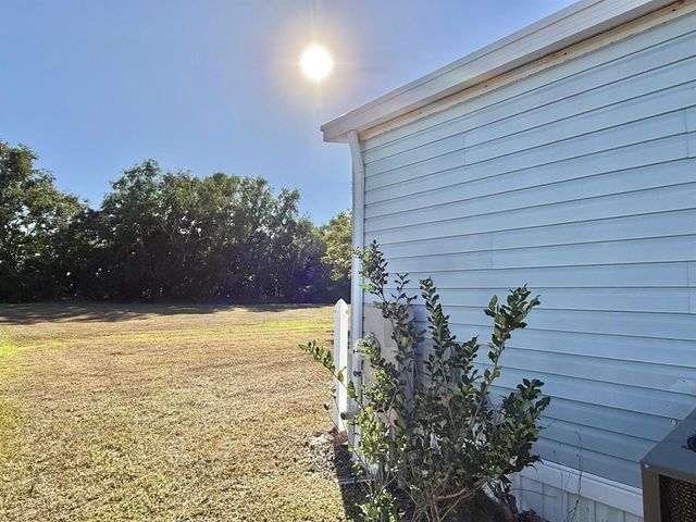 3333 Columbrina Circle, Port St. Lucie, FL 34952