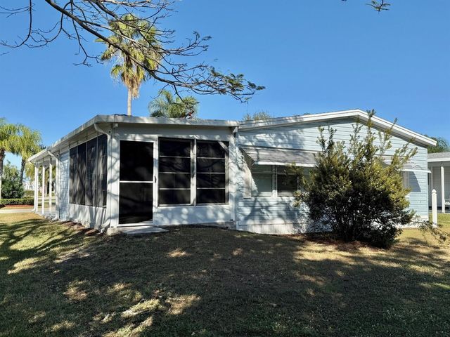 3333 Columbrina Circle, Port St. Lucie, FL 34952