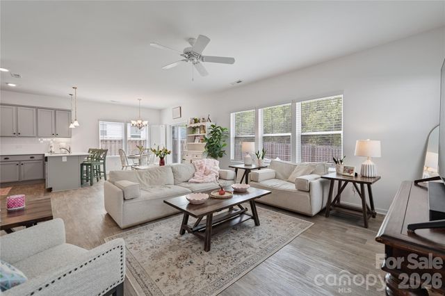 141 Batten Ridge Drive, Statesville, NC 28677