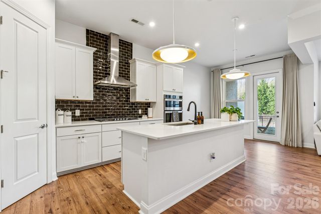 151 Heathbrook Lane, Waxhaw, NC 28173